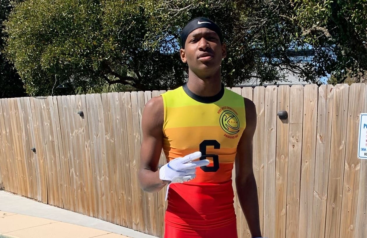 Gridiron Football Diamond In The Rough: De’Antwan Brown