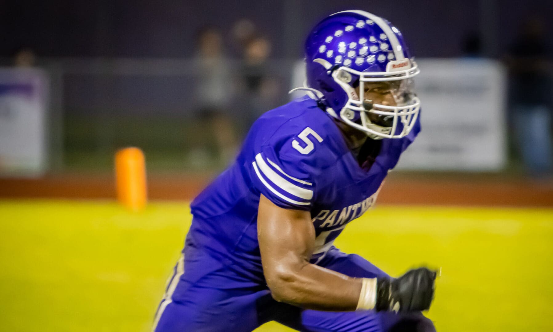 Woodlawn defeats Catholic (BR) 35-28 in District Showdown