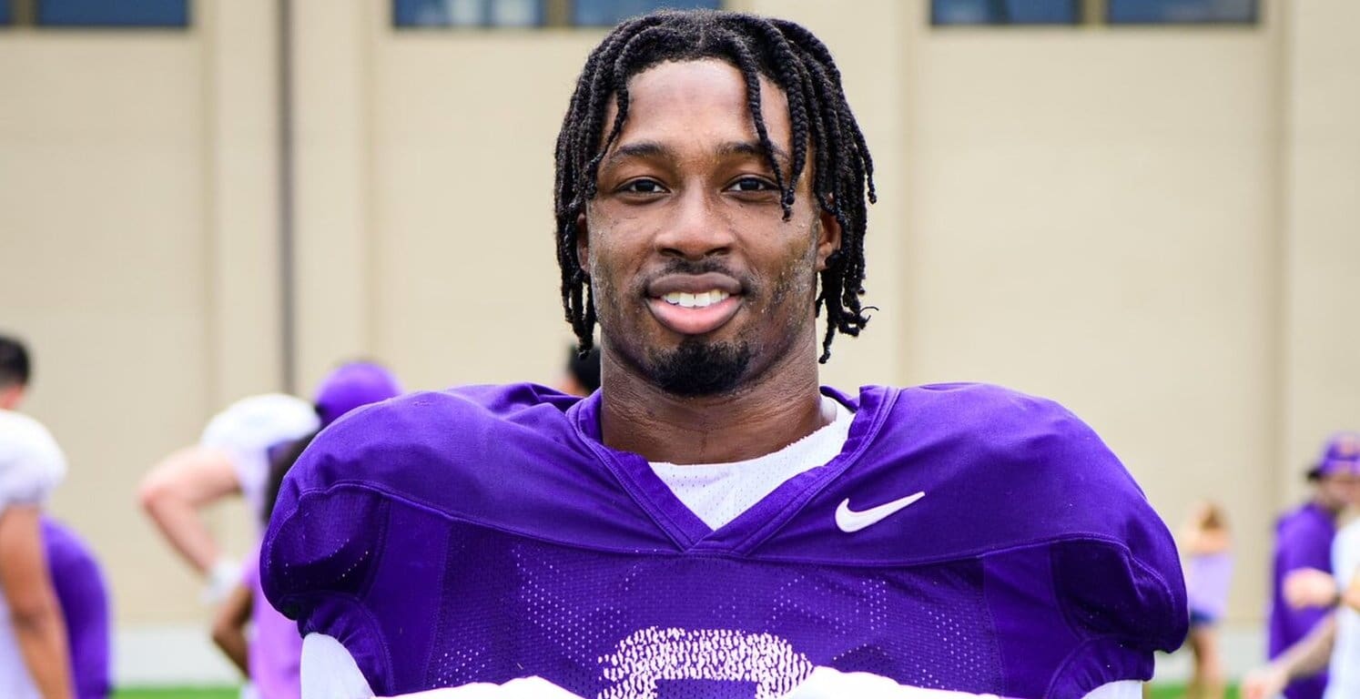 BJ Ojulari Continues Number 18 Tradition At LSU