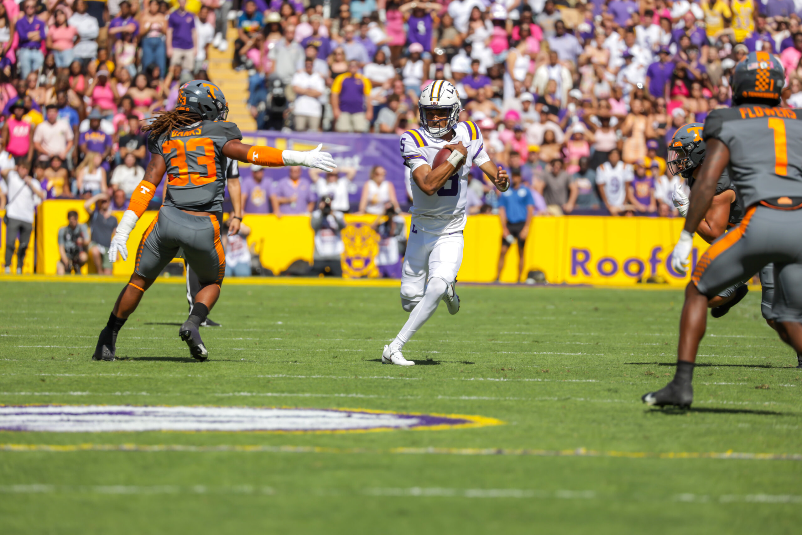 Struggles On Later Downs, Poor Special Teams Execution, and Other Takeaways That Plagued LSU In Its 40-13 Loss To Tennessee
