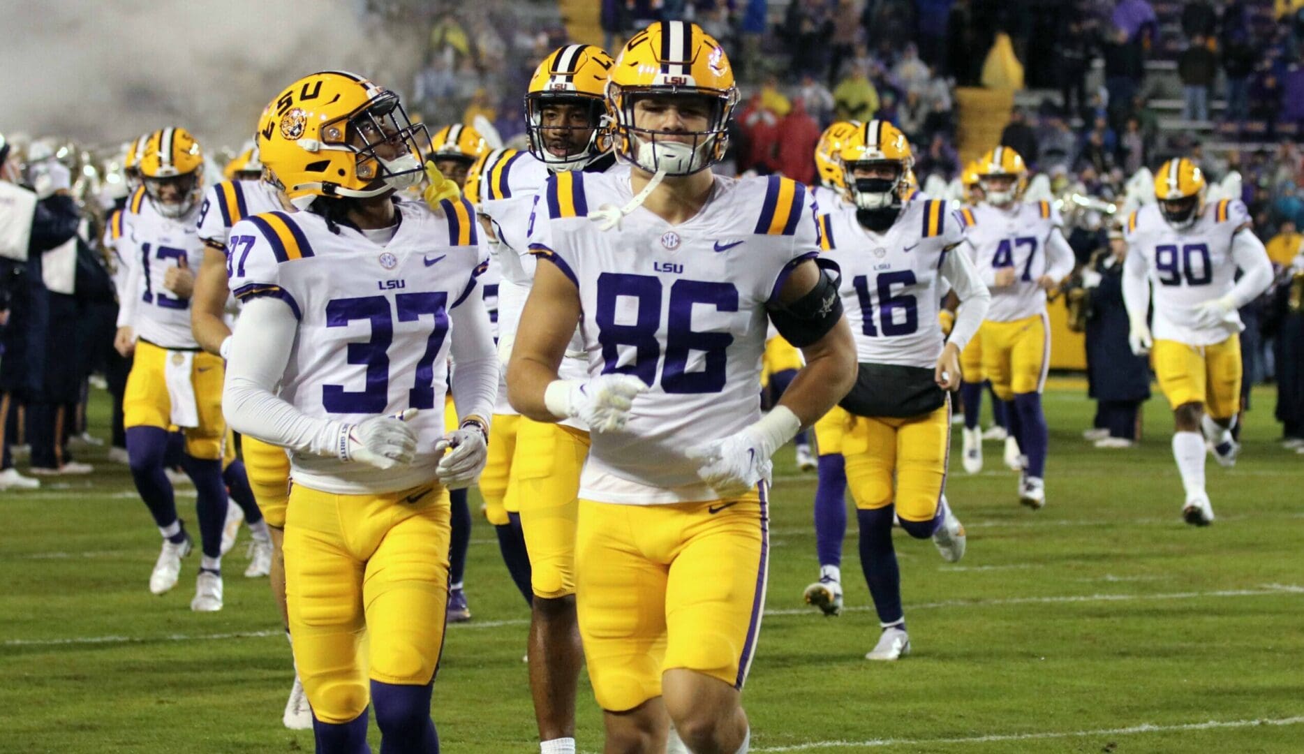 LSU Looks To Cap Off Incredible Regular Season On High Note Against Texas A&M