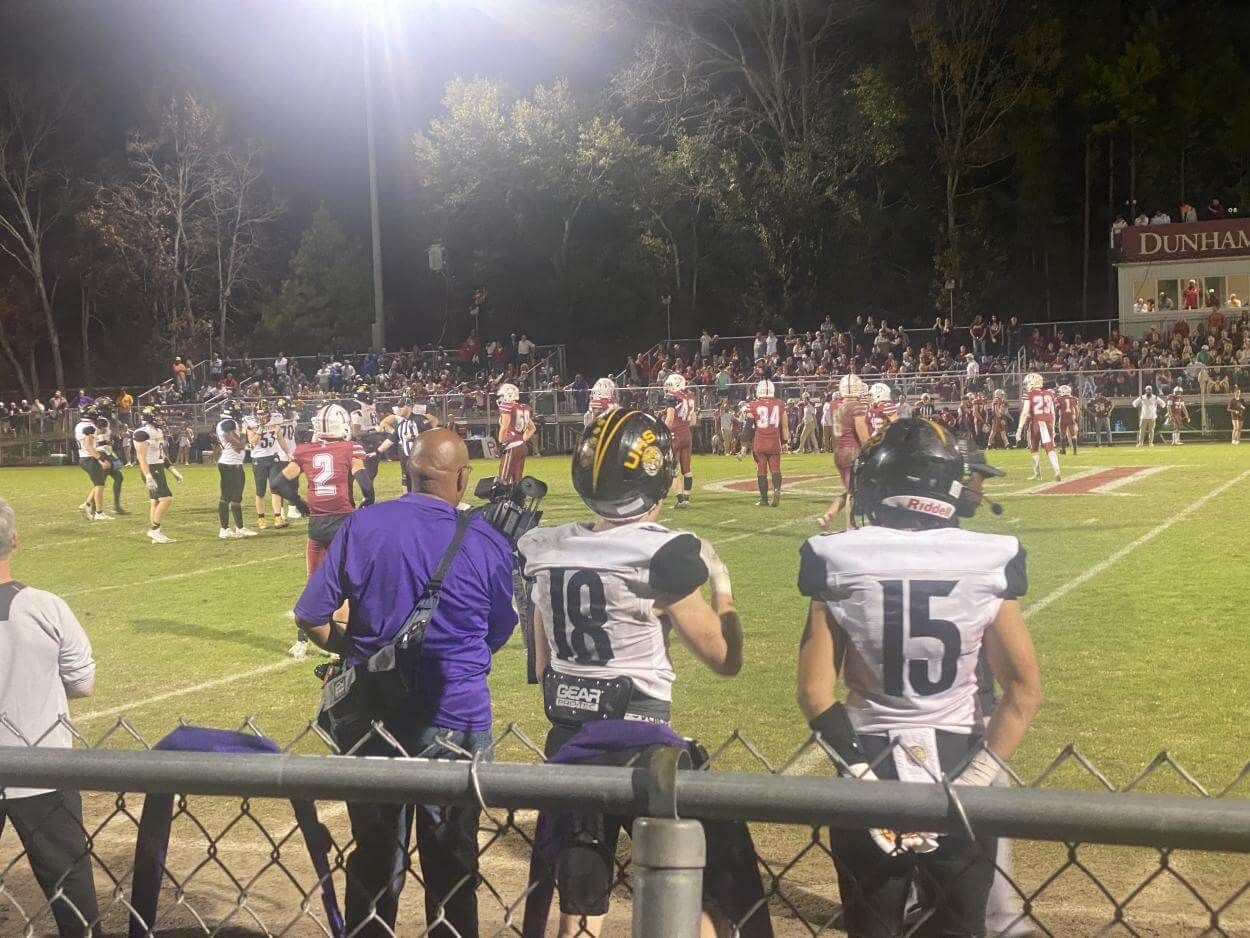 University Lab starts slow, Dunham wins 35-28