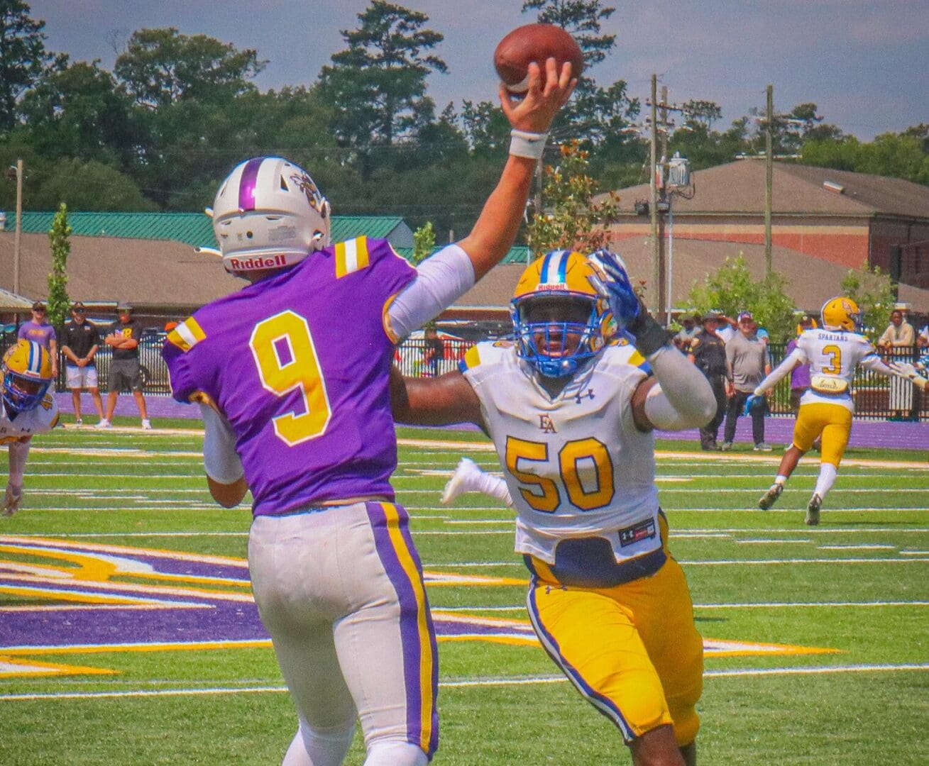 Spring Tour 2023: East Ascension Defeats Denham Springs 14-7 in Spring Game
