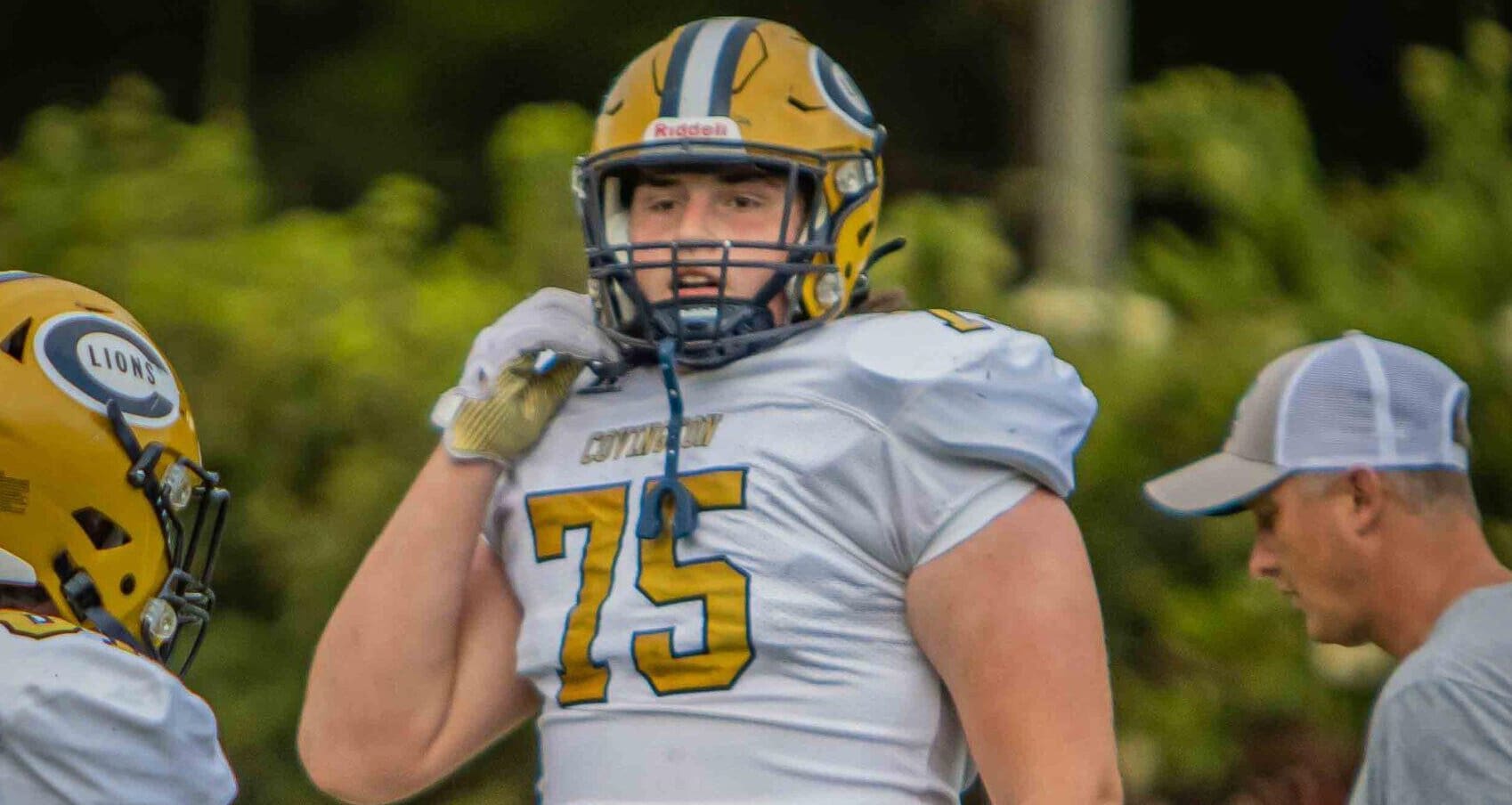 Covington’s Big Veteran Tackle Abrum Lewis Looks to Get the Most Out of His Immense Potential