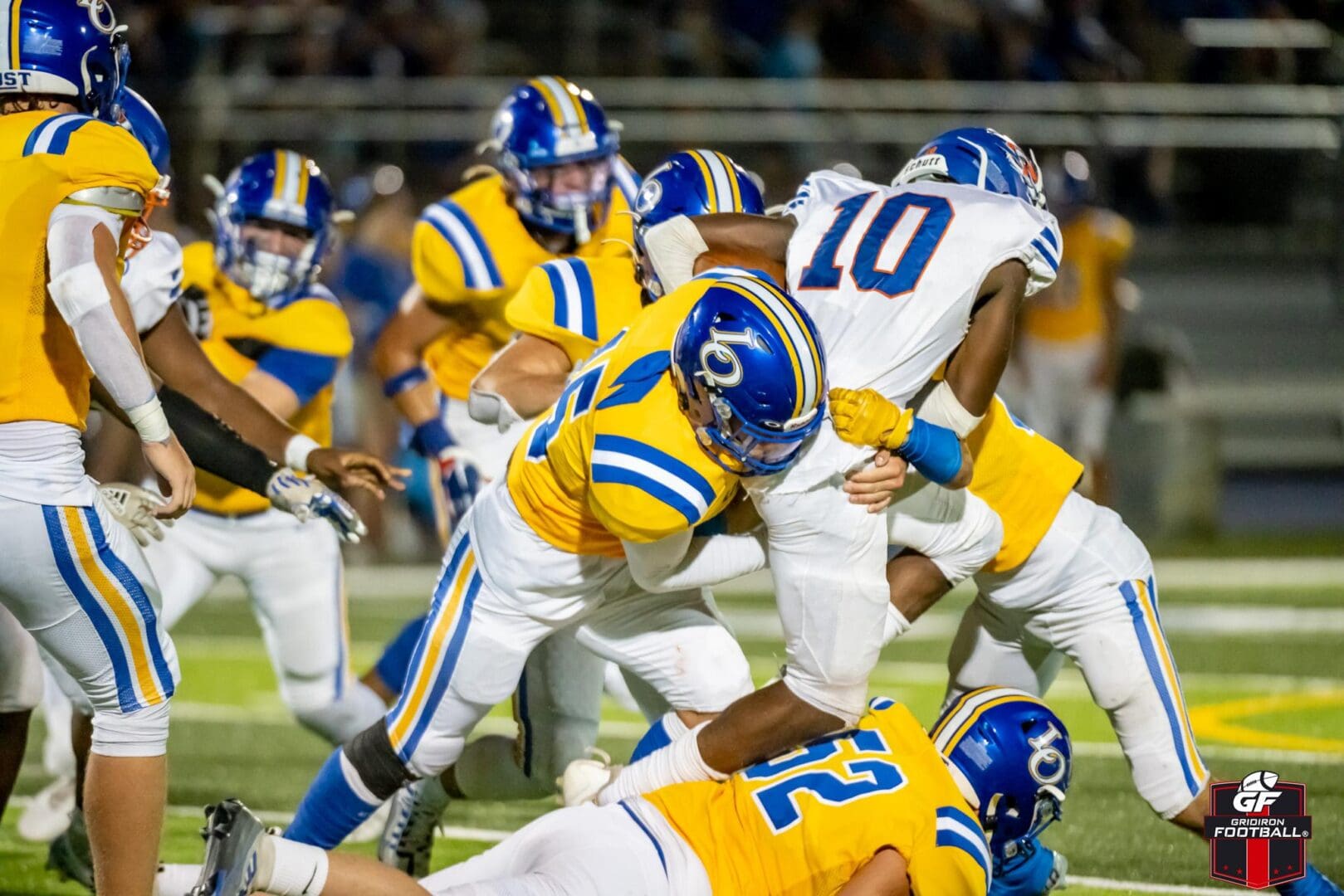 Live Oak Shuts Out Belaire 42-0