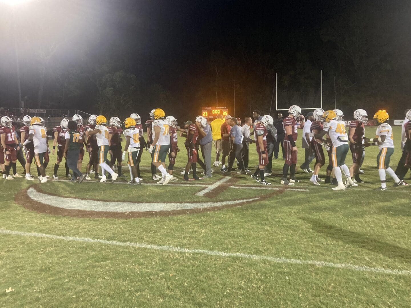 Southern Lab defeats Dunham, 35-23