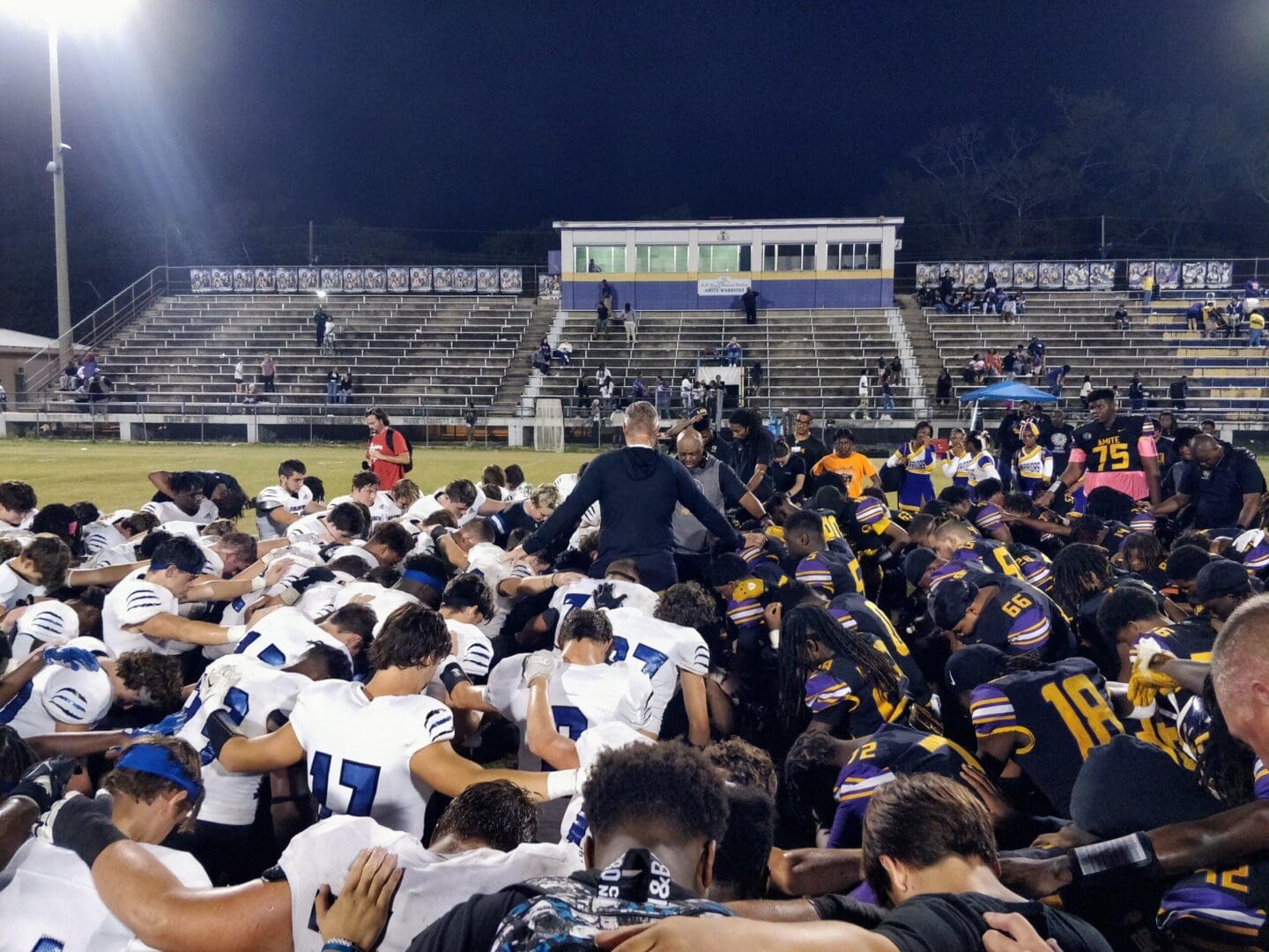 Sterlington Prevails 24-18 in Tough Road Win Over Amite