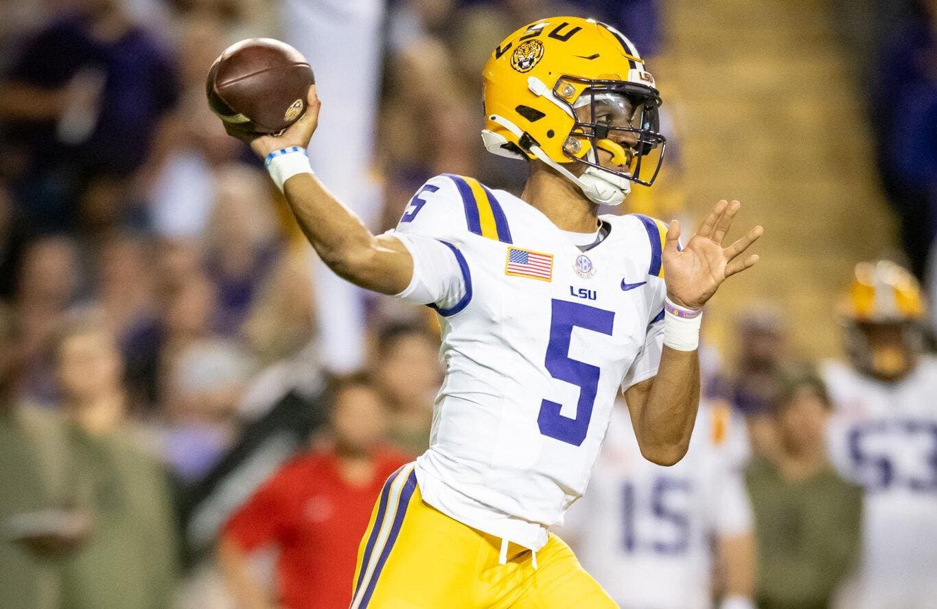 Heisman Worthy! Jayden Daniels Puts On All-Time Great Performance In 52-35 Win Over Florida