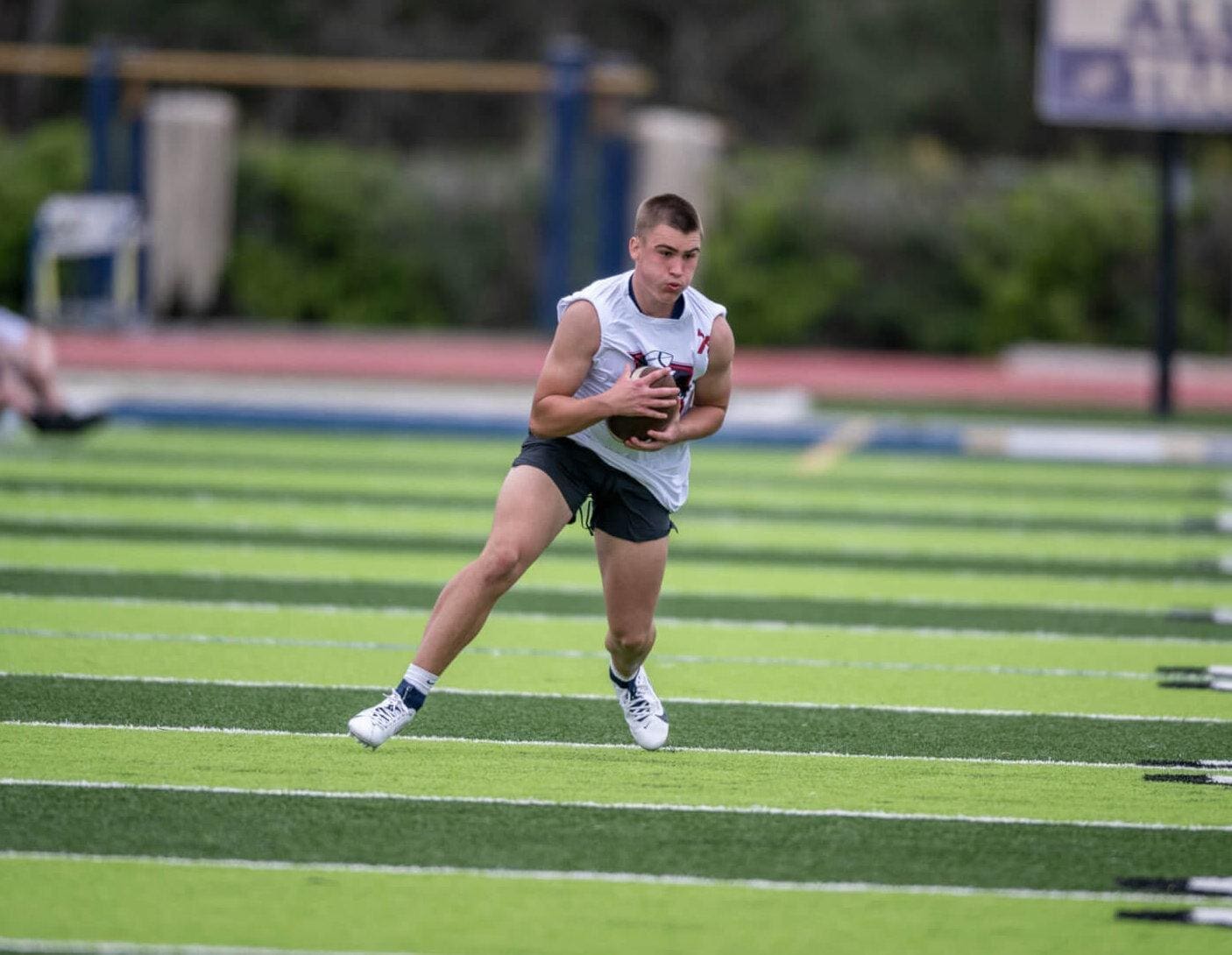DITR: FB and Long Snapper, Matthew Pond Covington High School (Covington, LA)