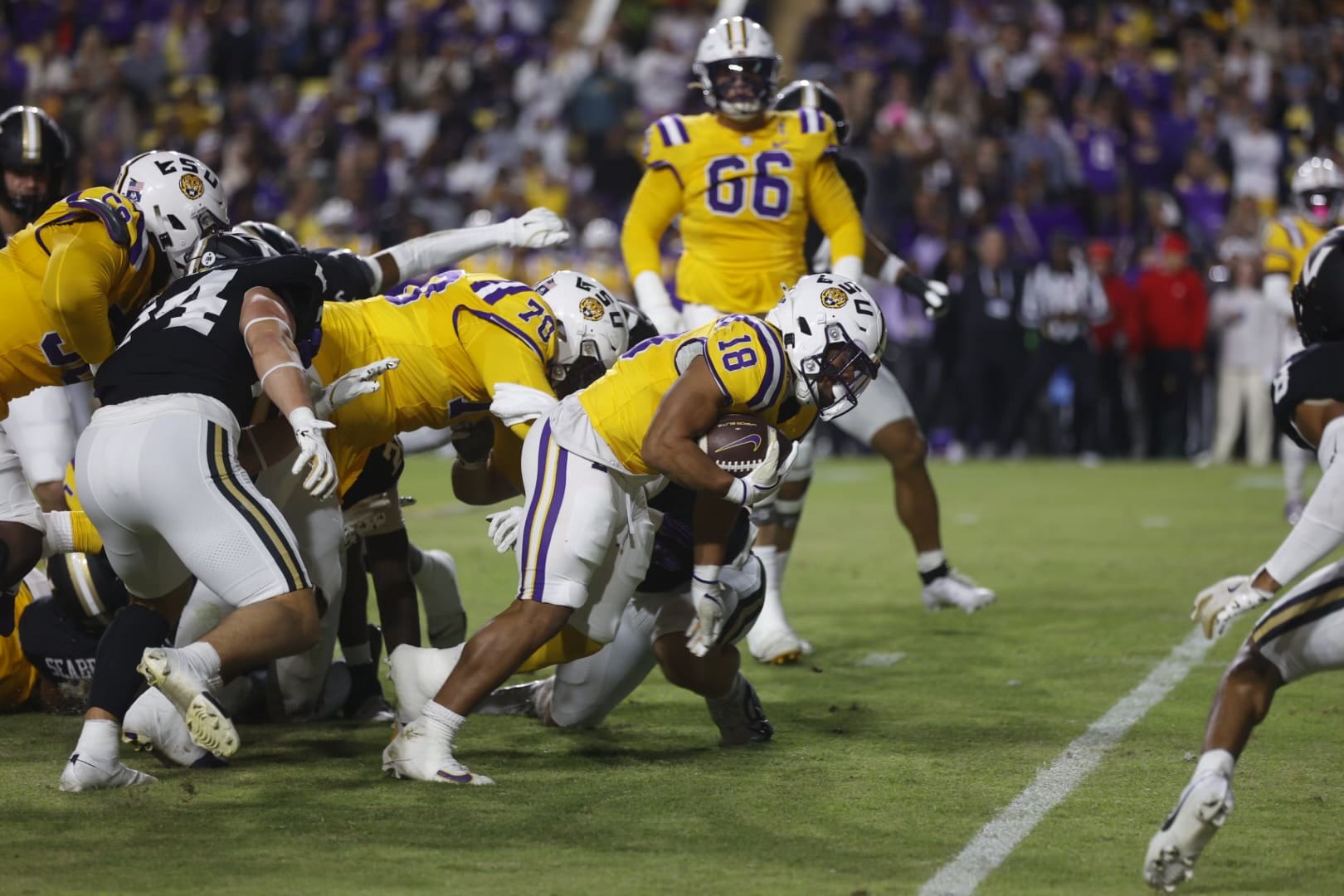 LSU Snaps Their 3-Game Losing Streak With a 24-17 Win Over Vanderbilt