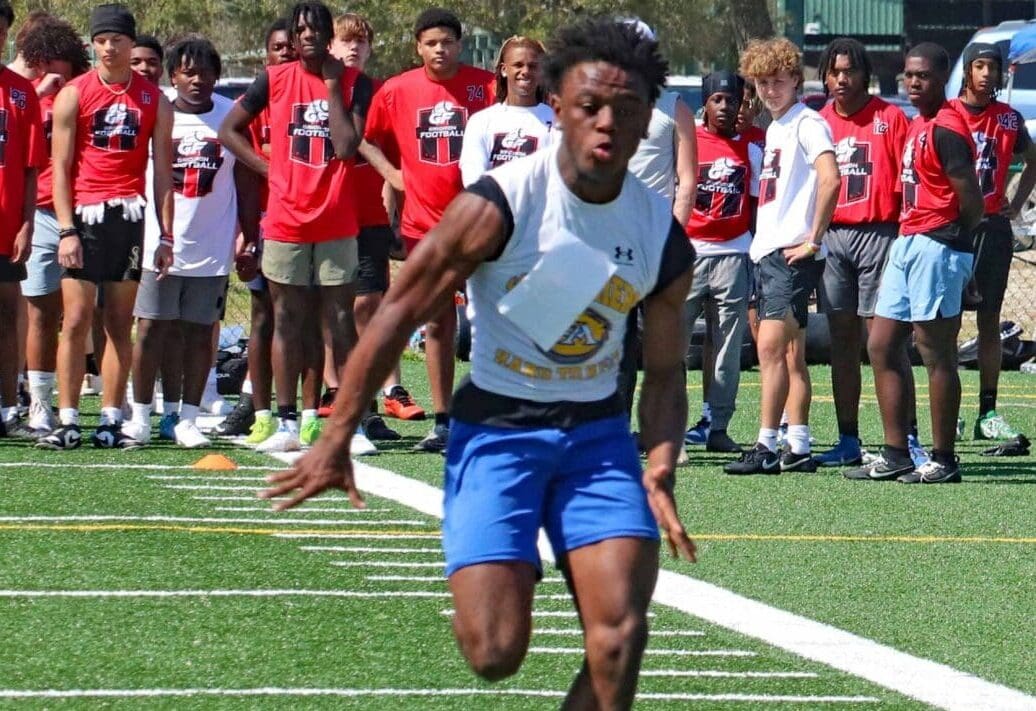 East Ascension’s Jason Blackburn Jr. Working To Shine With His 4.4 Speed This Fall